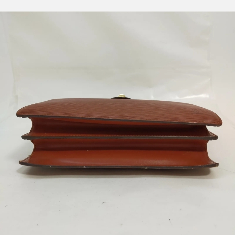 Louis Vuitton Crossbody/Shoulder Epi Bag, Fauve Brown M52343 VI 0992 Hp 20x🔥 - Picture 5 of 15